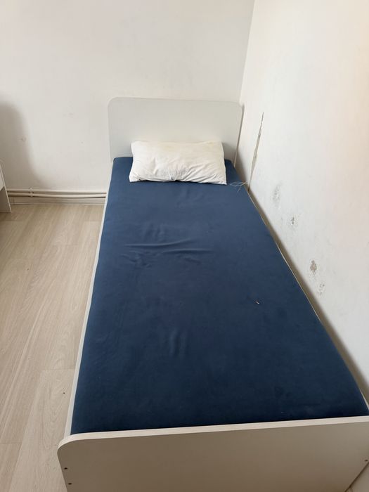 Кровать односпальная