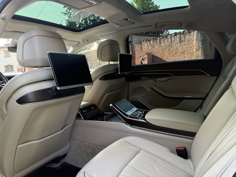 Audi A8 L 55 TFSI Quattro Business Class 2019 – 4 Locuri – Interior Crem