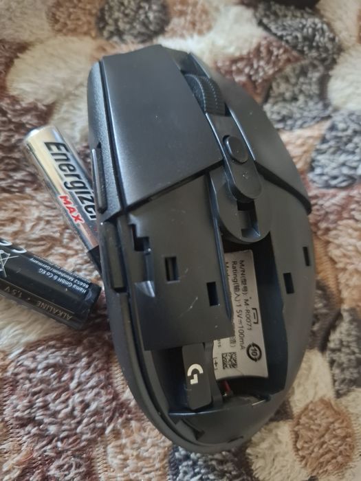 Logitech G305 с 2 батерии само за 18 евро
