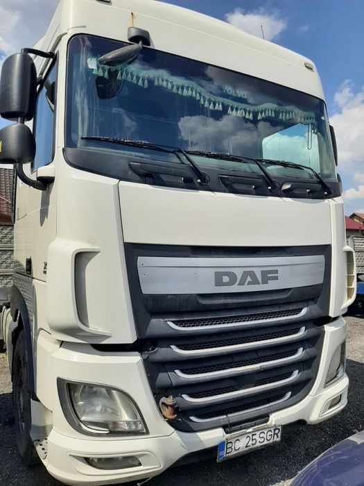 Vand Autotractor marca DAF