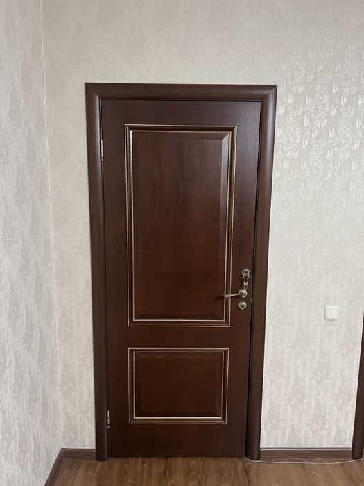 Двери для дома в отличном состоянии