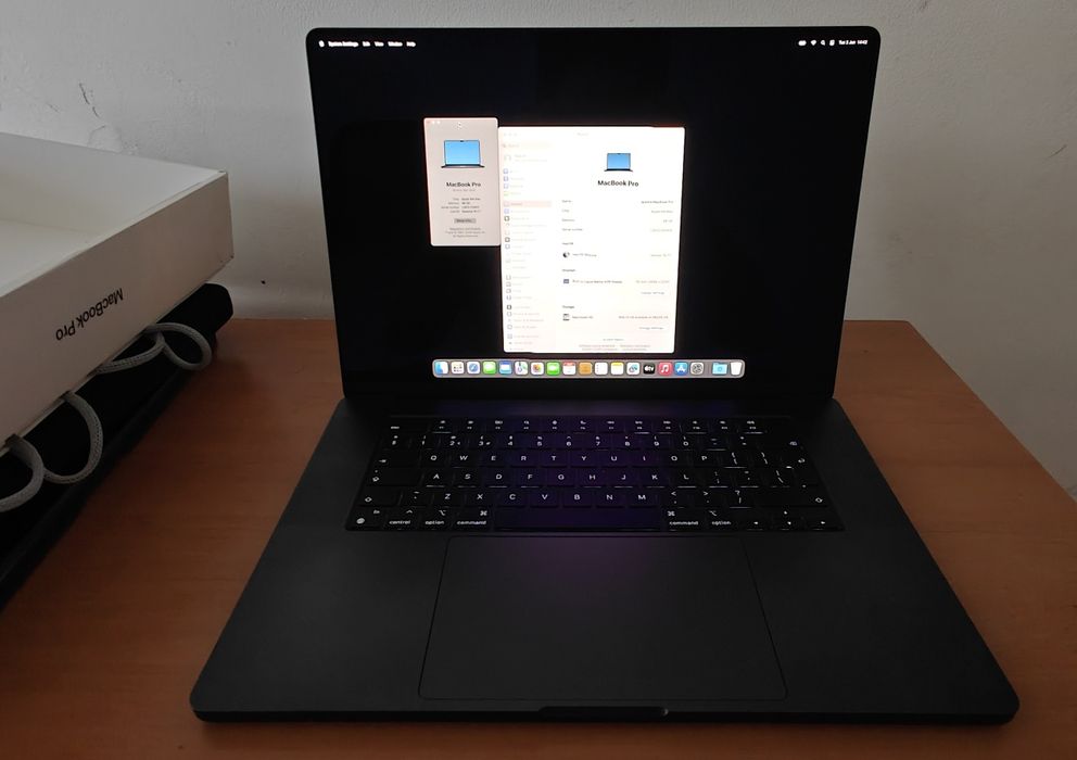 macbook pro 16 m4 max - Laptopuri oferte online | OLX.ro