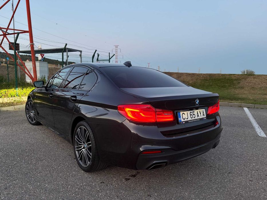 BMW Seria 5 G30 520d 190CP M-paket Full Led Jante Camera Piele Carplay