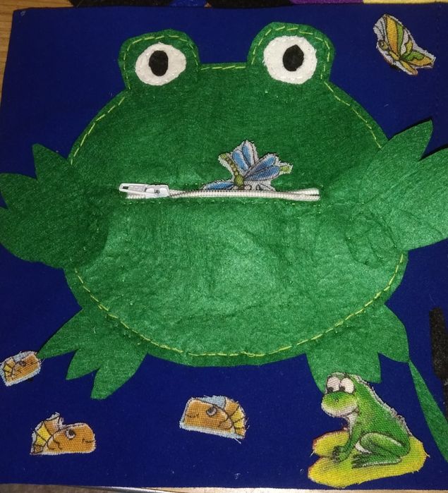 Развивающая книга из фетра