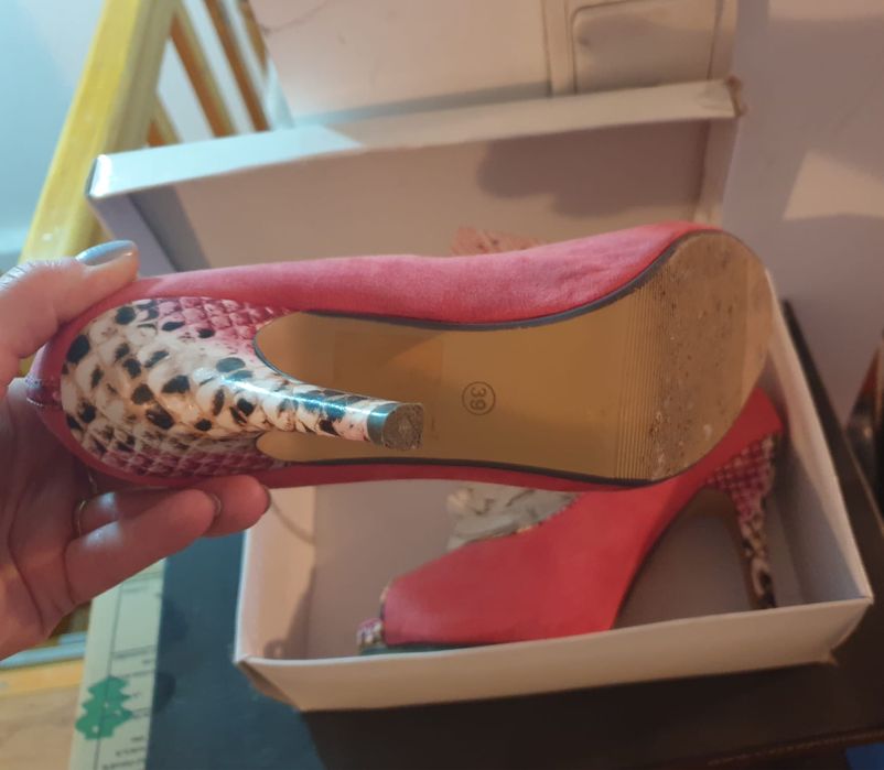 Pantofi toc piele naturala roz corai toc animal print