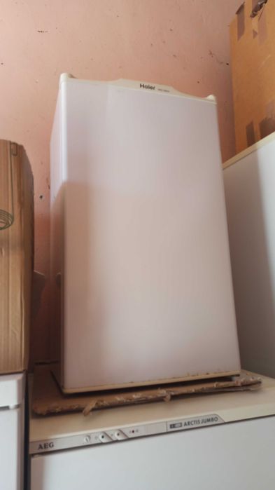 Хладилници под барови