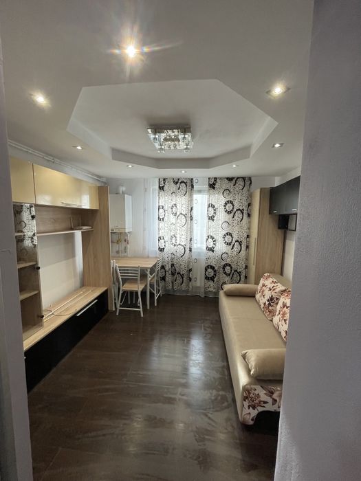 Garsoniera de închiriat