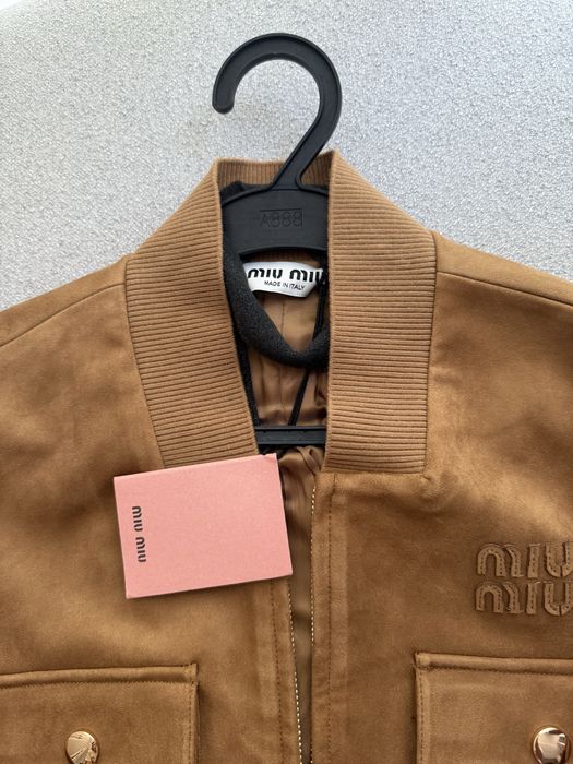 Продам куртку бомбер Миу миу люкс