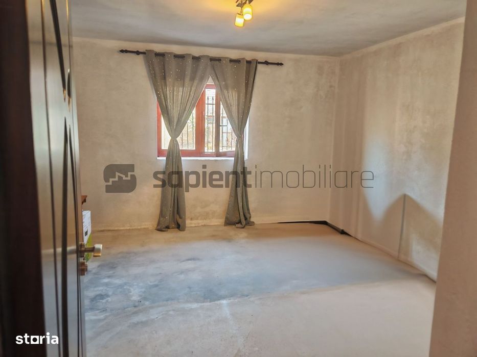 De vânzare casă cu 3 camere, 1000 mp teren, Cauaceu
