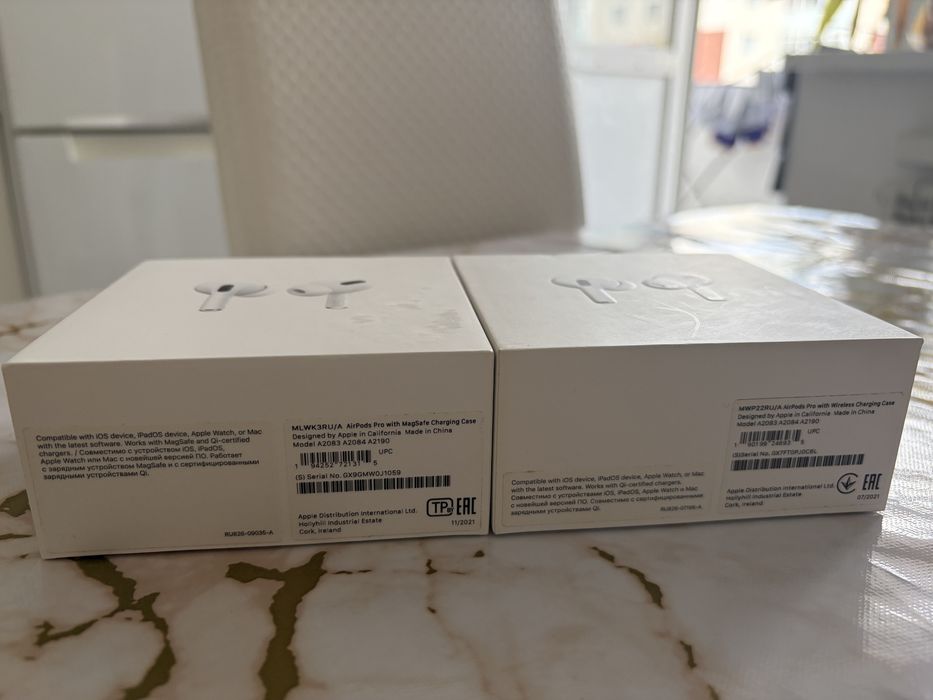 2 Airpods pro и magsafe charging case