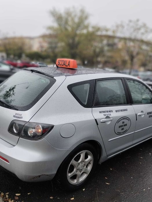 Școala de șoferi cat B