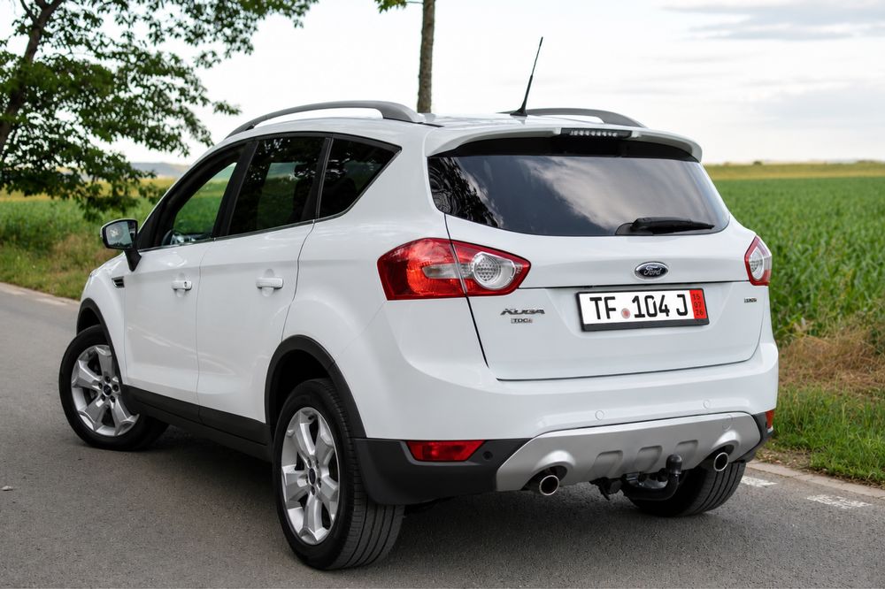 FORD Kuga 2010 — imagine 3