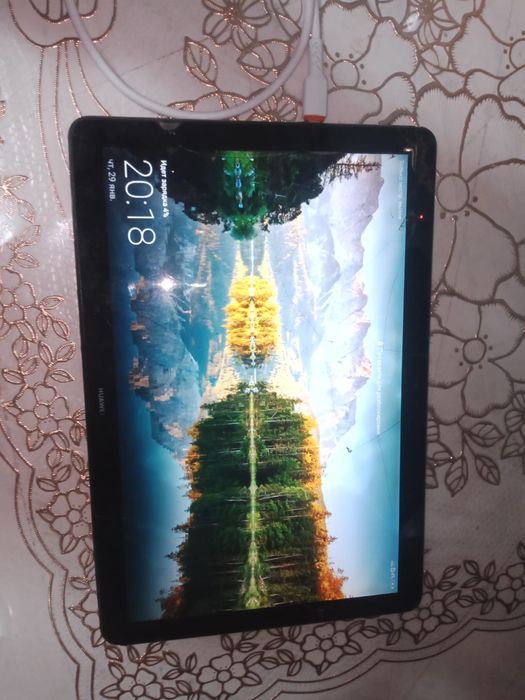 Обменяю планшет на смартфон