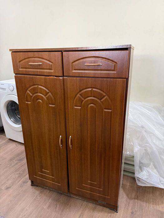 Продаётся шкаф для обуви