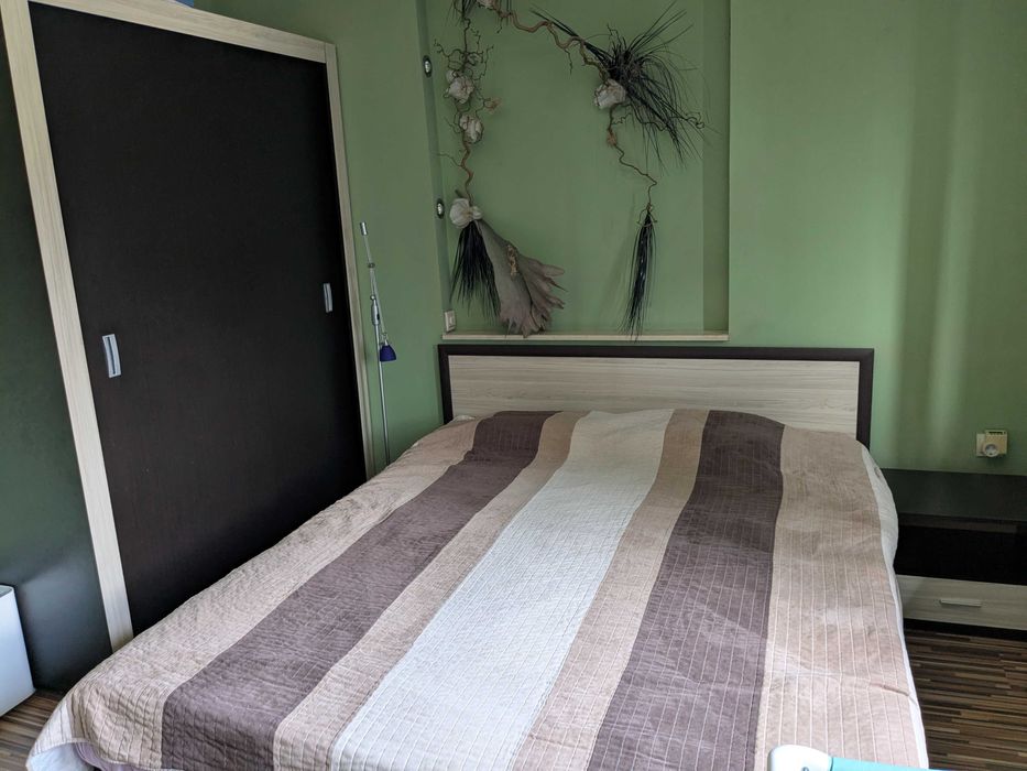 Двустаен слънчев апартамент в Каменица