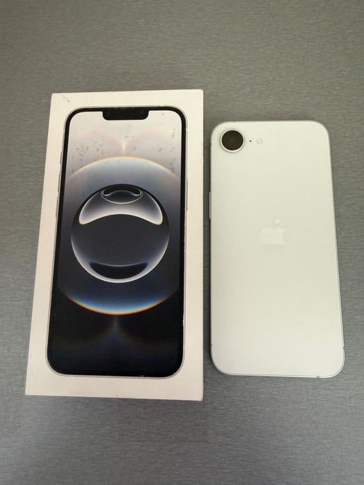 iPhone 16e 128 gb 100%