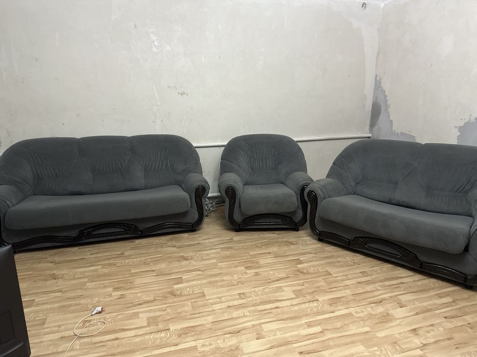 Продам диван тройка