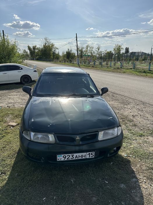 Mitsubishi carisma 1998