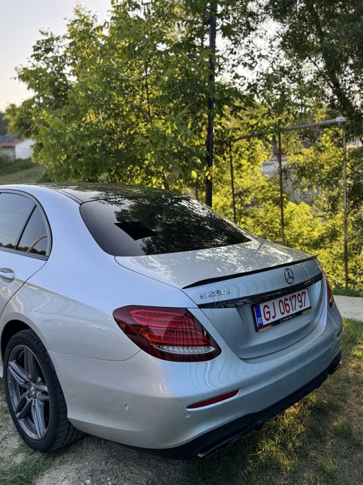 MERCEDES-BENZ E-Class 2017 — imagine 2
