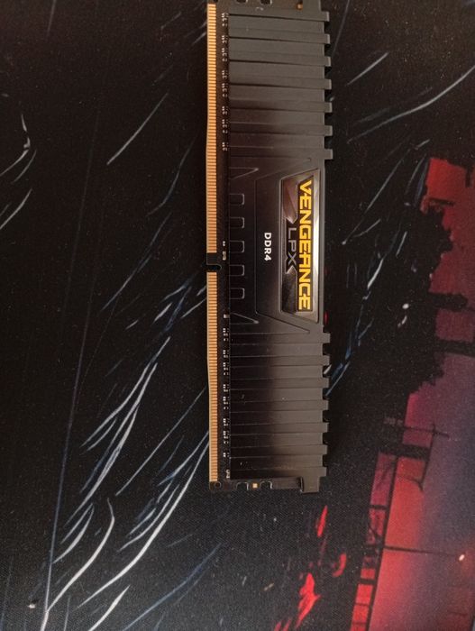 DDR4 3000MHz 8GB RAM