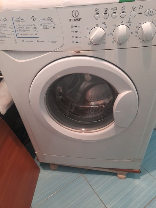 стиральная машина  Индезит Висл 103