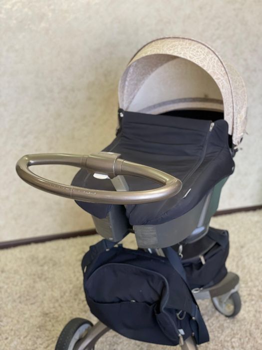 Детская коляска Stokke