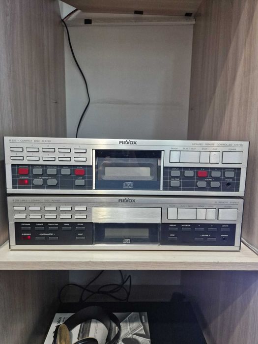CD проигрыватель Revox 226