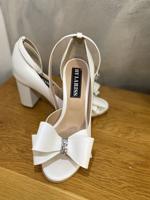 Pantofi   de mireasa