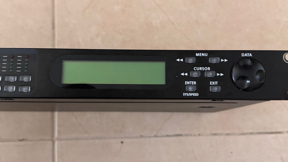 RCF Dx4008 дигитален процесор