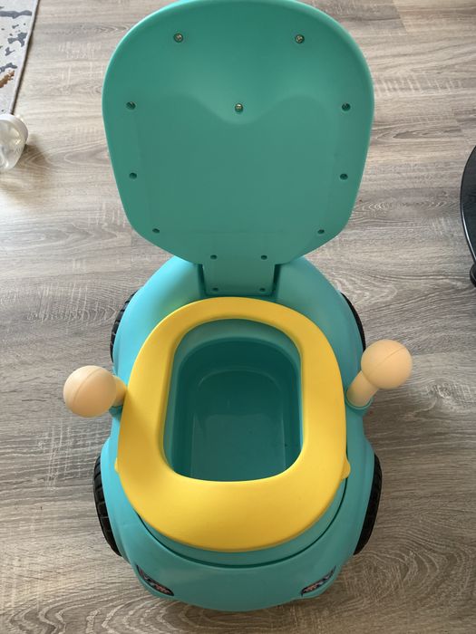 Детский горшок машинка