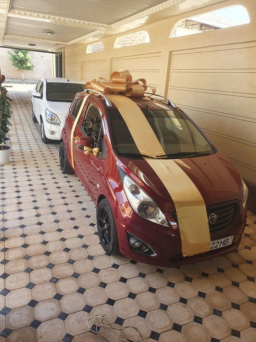 Подарочный бантиклар каробка ва авто учун