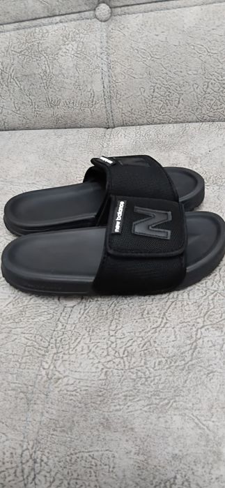 Продам тапочки New balance