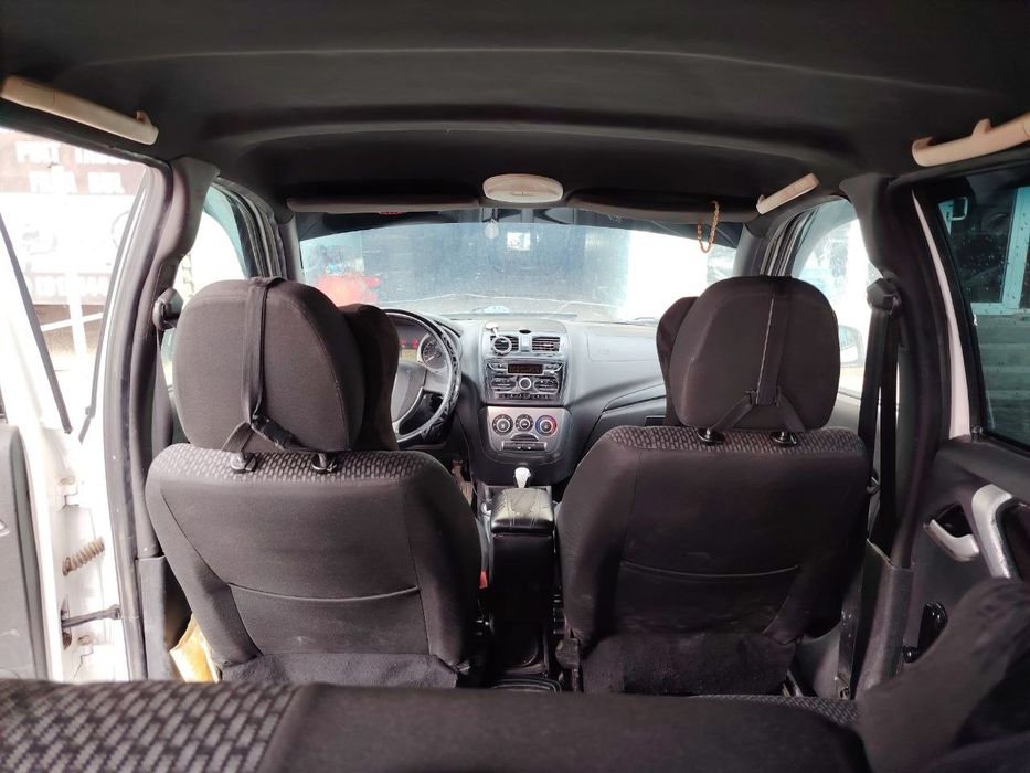 Lada kalina universal