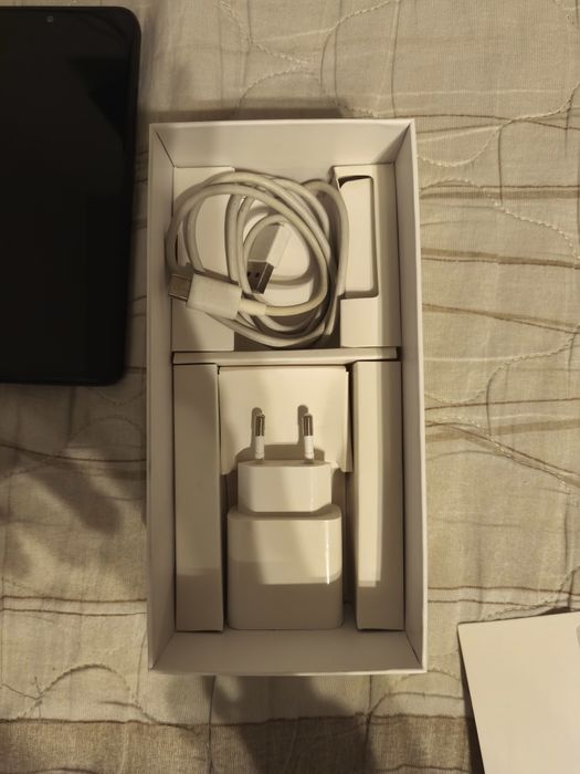 Redmi note 11 pro 5g 128gb rom 6gb ram