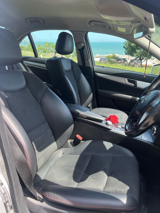 Mercedes Benz C180 automatic 2012