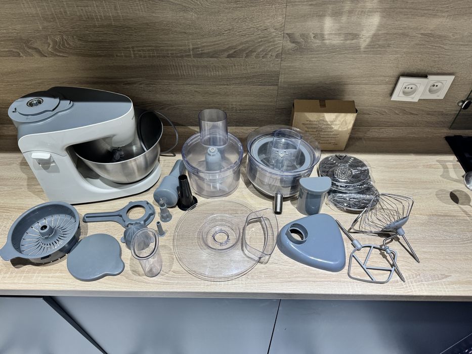 Кухонный комбайн KENWOD