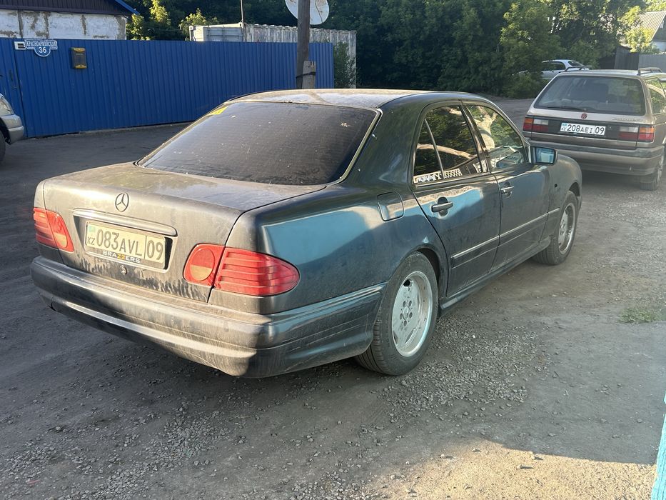 Мерседес 210 дорест