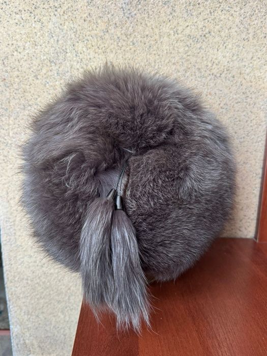 Меховые зимние шапки