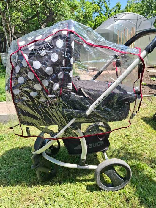 Бебешка количка Hauck Malibu XL (2 в 1)