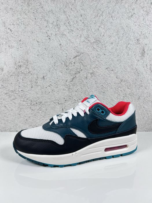 Nike Air Max 1 LeBron James Liverpool F.C.