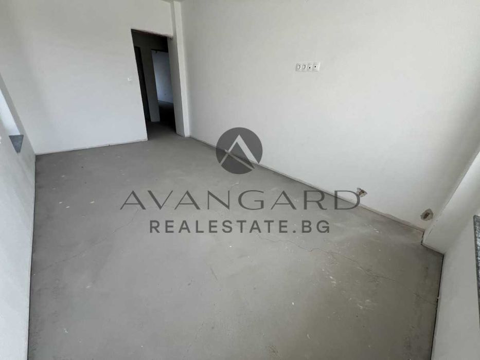 Продава се Тристаен апартамент в Пловдив, Беломорски - 143 кв.м за 1090 €/кв.м - Снимка #9