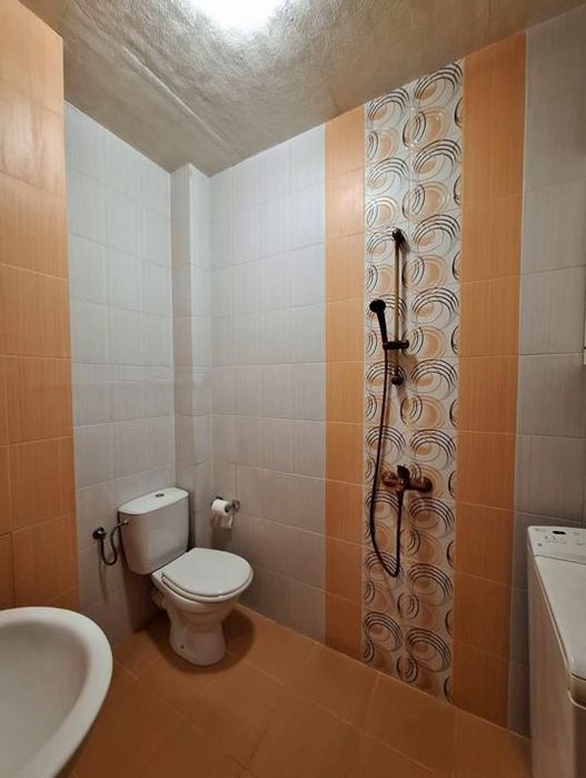 Дава се под наем Тристаен апартамент в София, Център - 75 кв.м за 562 € - Снимка #7