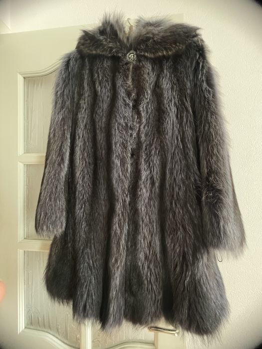 Шуба енотовая