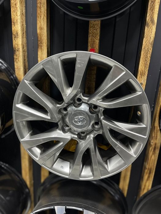 комплект Диск R18 6x139.7