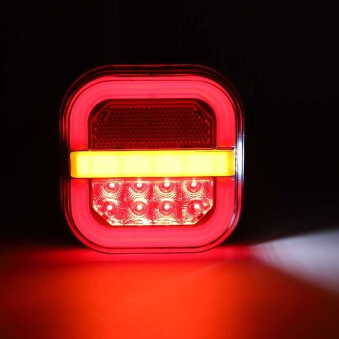 Стоп диоден ЛЕД неонова светлина с динамичен мигач 3 светлини 12/24V