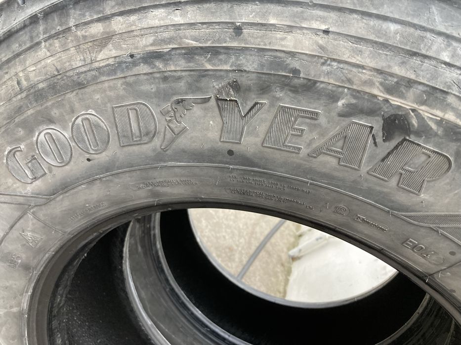 Гуми за камион 315-80-22.5