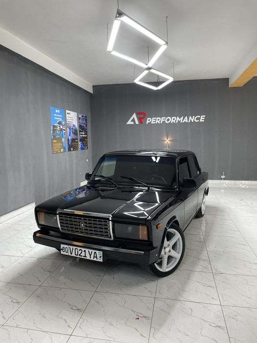 Vaz 2107 sotiladi
