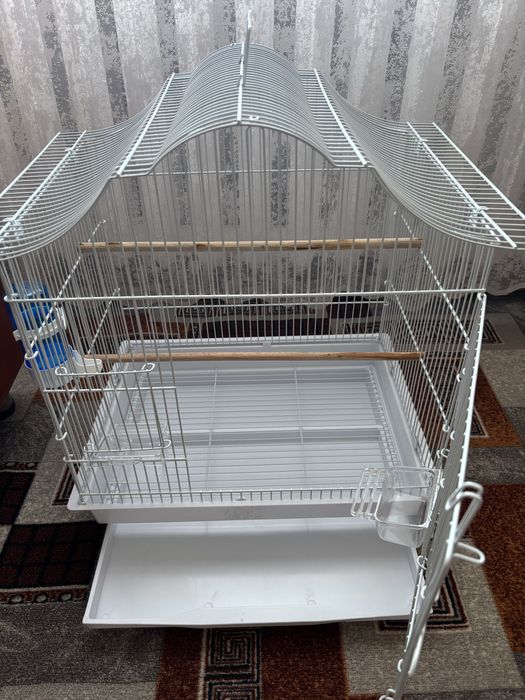 Продам клетку для попугая