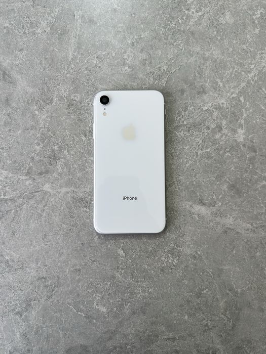 iPhone Xr 64GB White