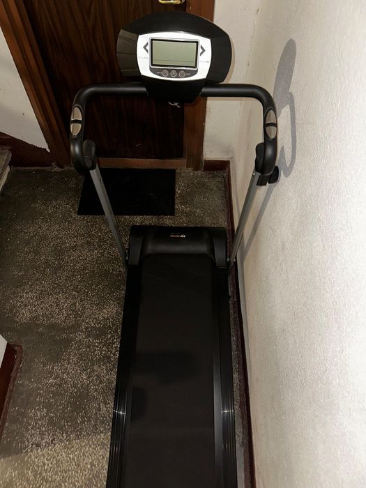 Banda de mers/alergat pliabila Everfit - stare foarte buna